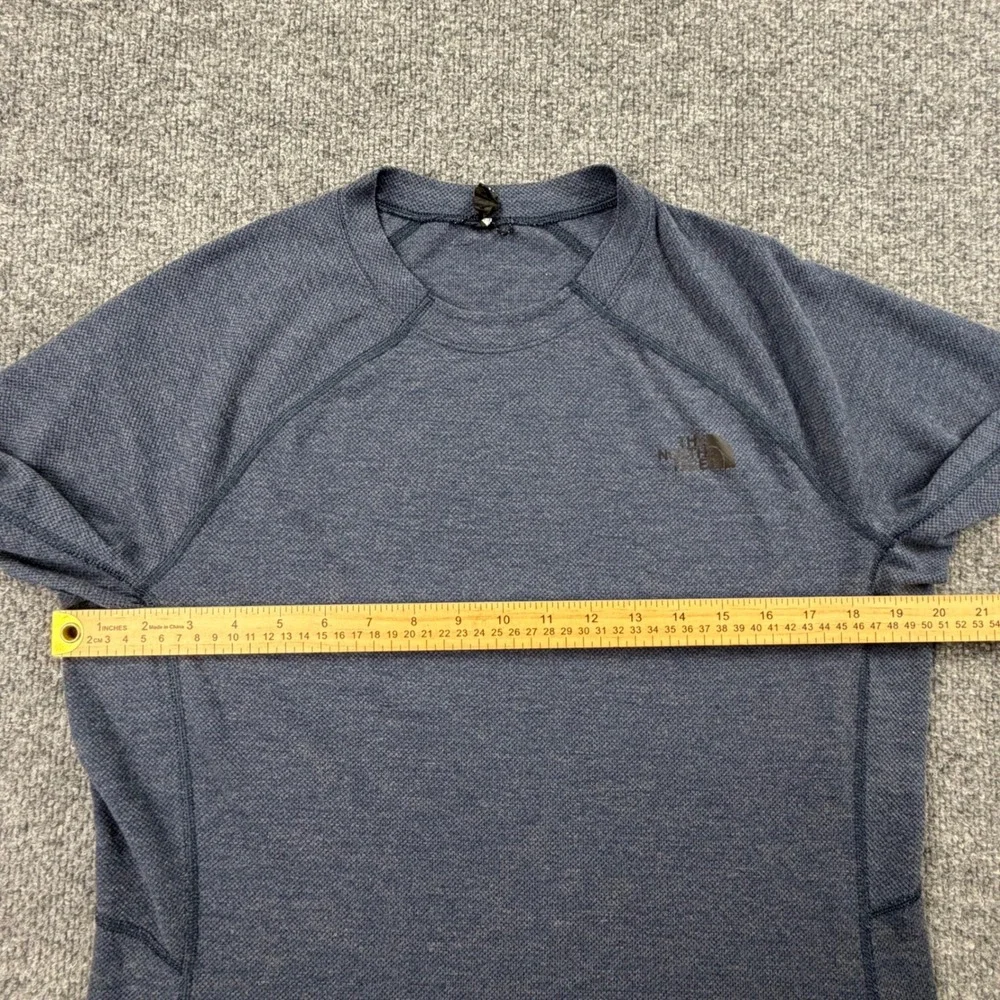 The North Face Mens Wool Blend Base Layer Long Sleeve Shirt Blue Gray Medium